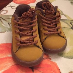 Tan Tennis Shoes (NWOT)